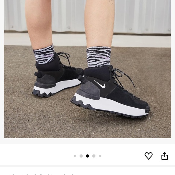 Nike Women's City Classic Boot - Picture 8 of 13